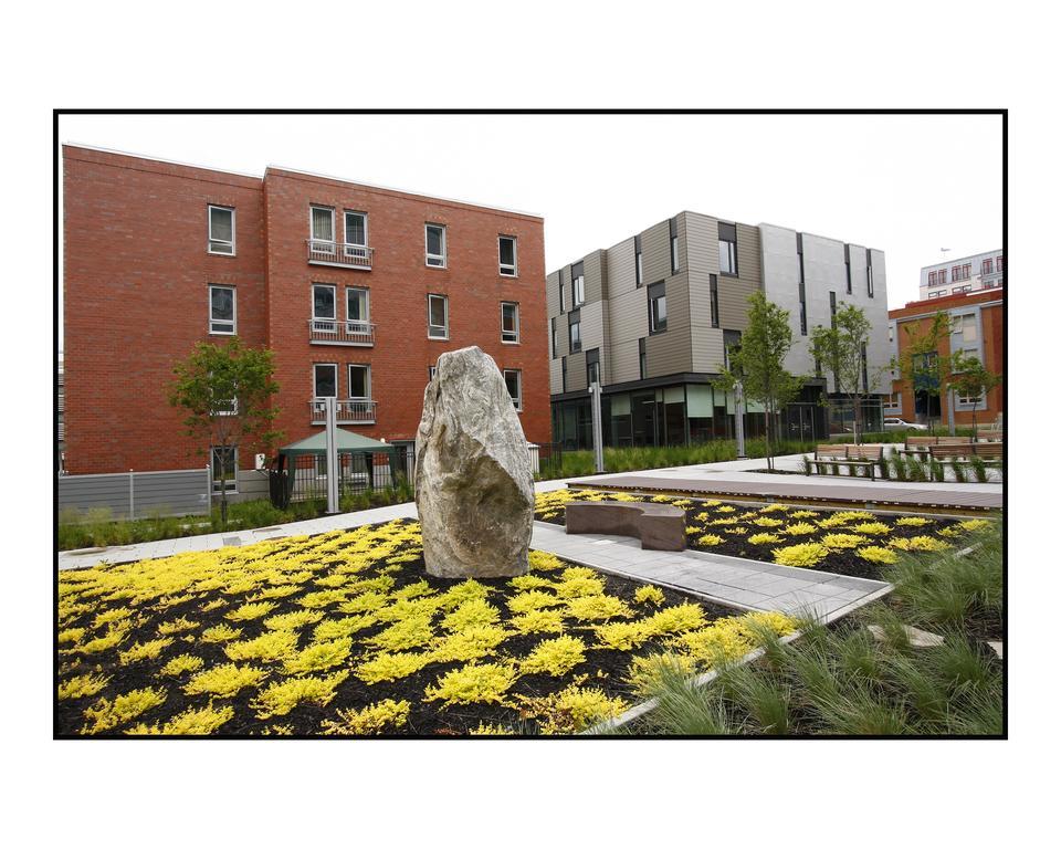 Residences Universite Du Quebec Exteriör bild
